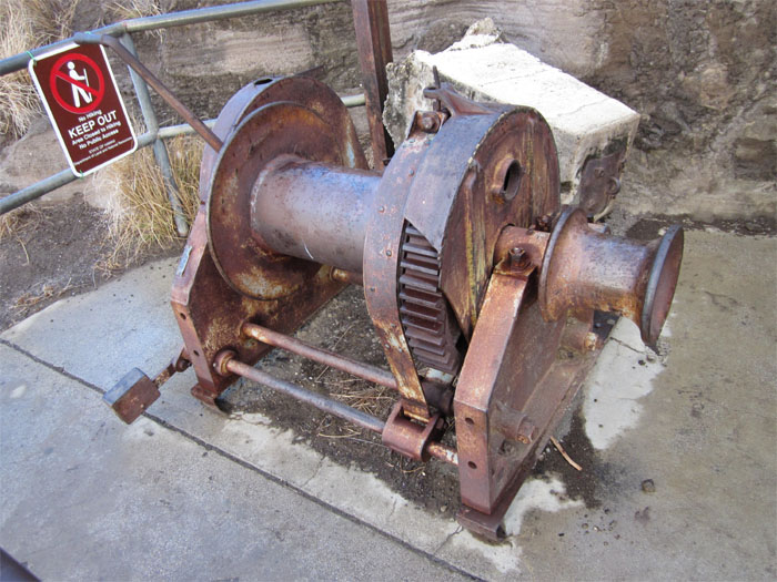 Winch and cable