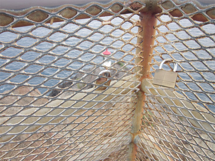Padlock prayers