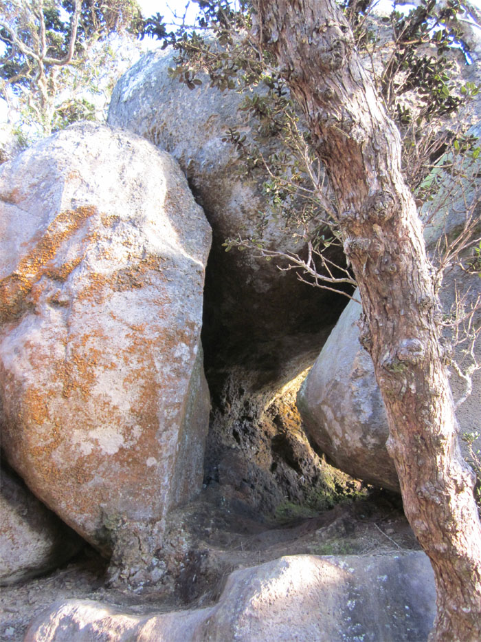 Boulder Cave